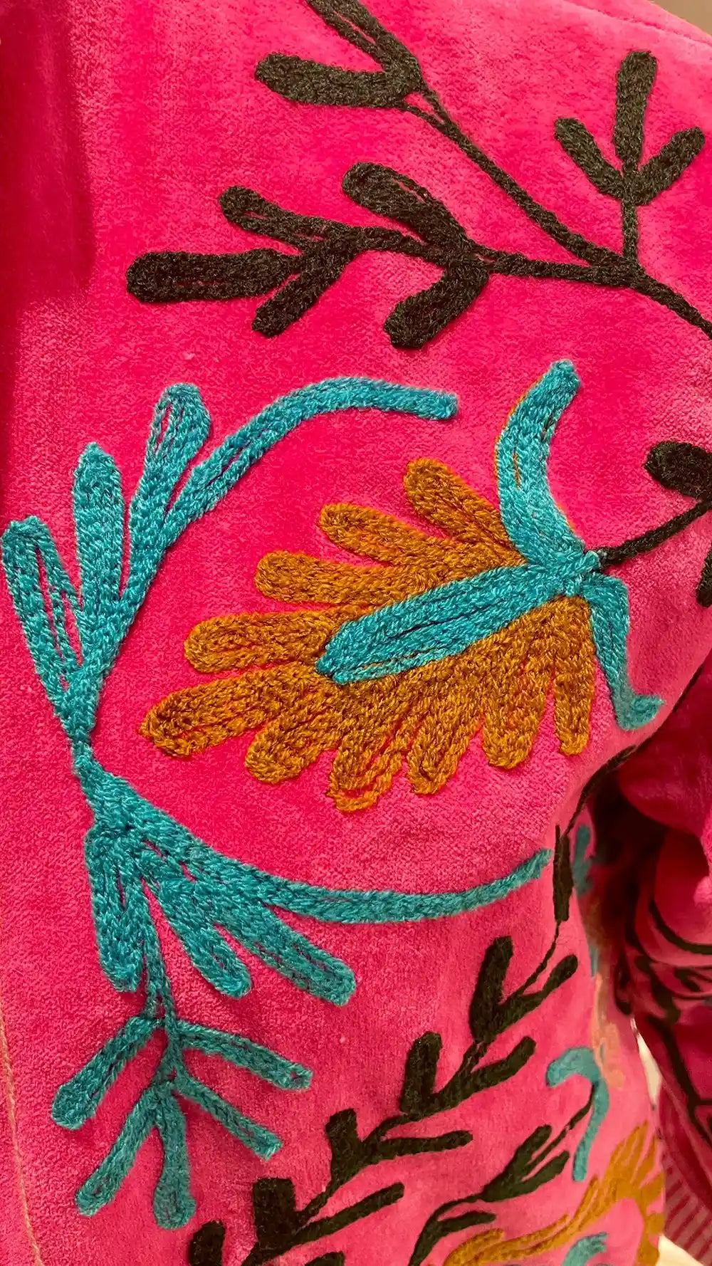 Giacca Donna in velluto con motivo floreale ricamato