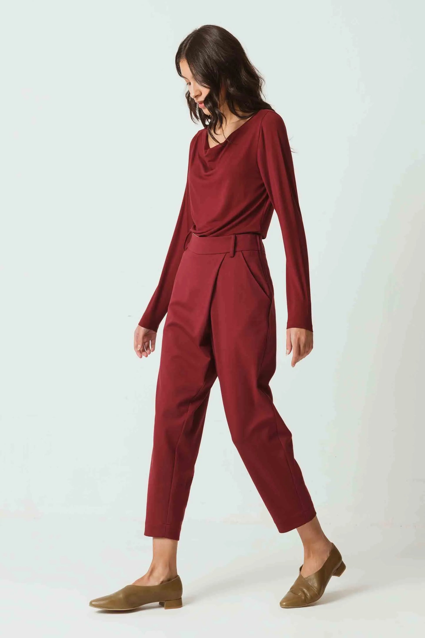 SKFK T-shirt donna bio a manica lunga con collo drappeggiato in TENCEL