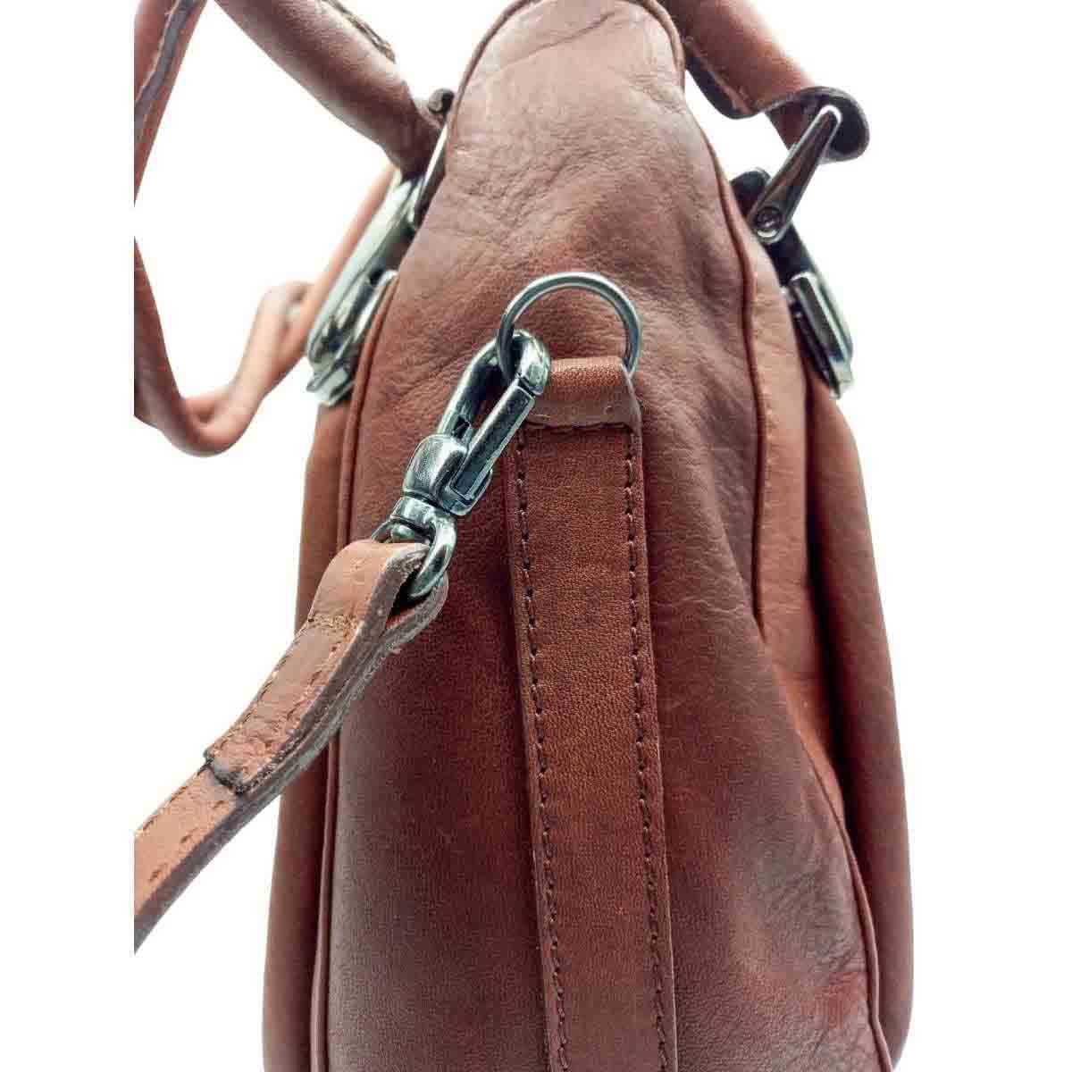 Borsa con tracolla e manici-4
