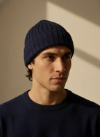 Cappello in cashmere blu scuro