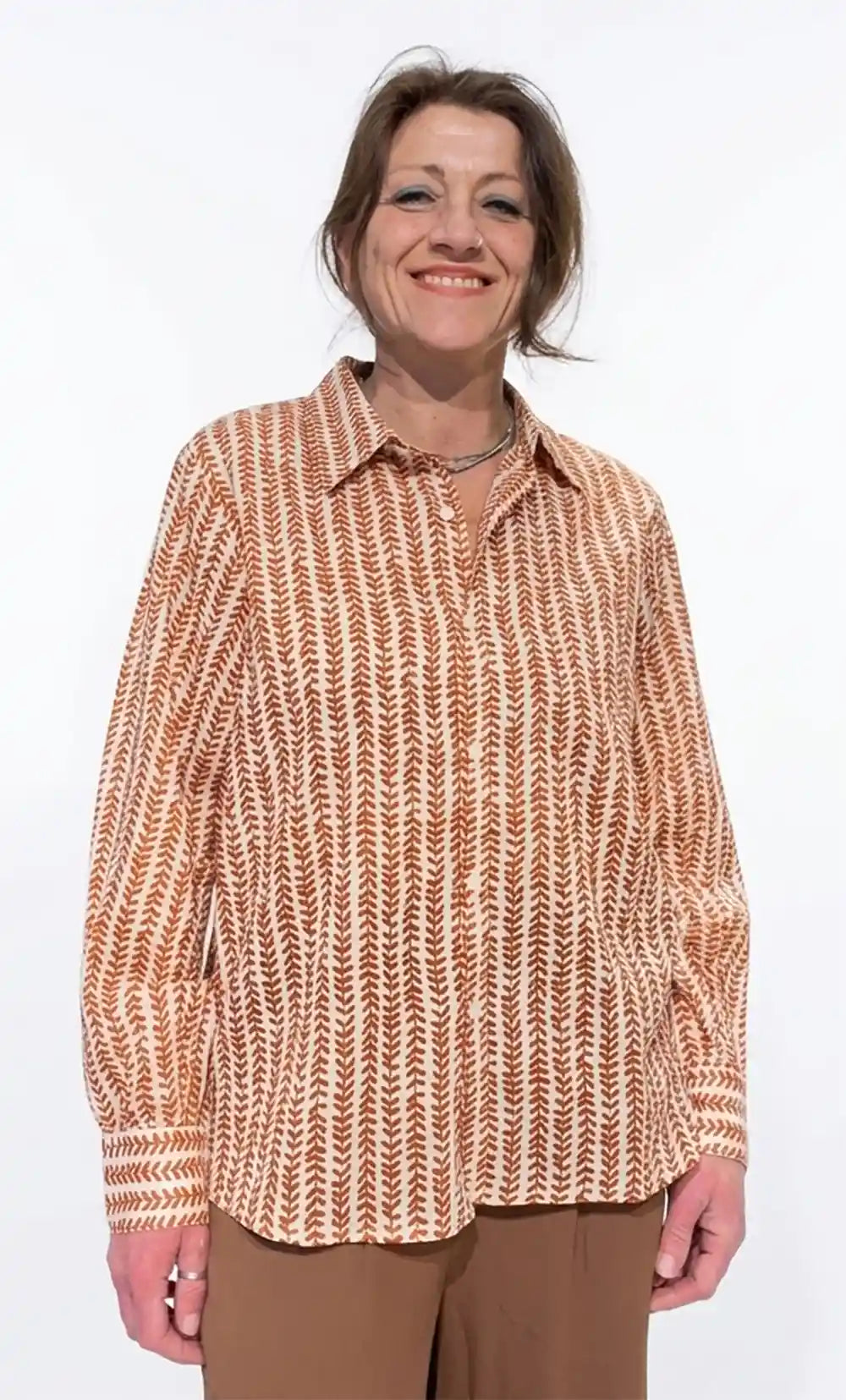 Camicia donna cotone leggero stampa block print foglioline terracotta