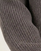 Lavorazione coste verticali cardigan cotone bio texture