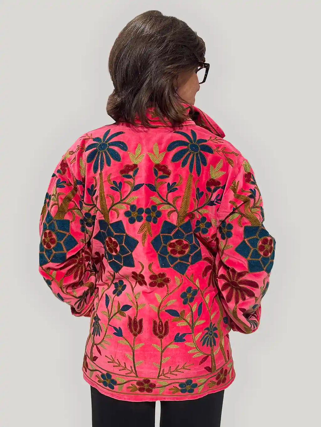 Giacca Donna in Velluto Rosa Ricamata Stile Suzani