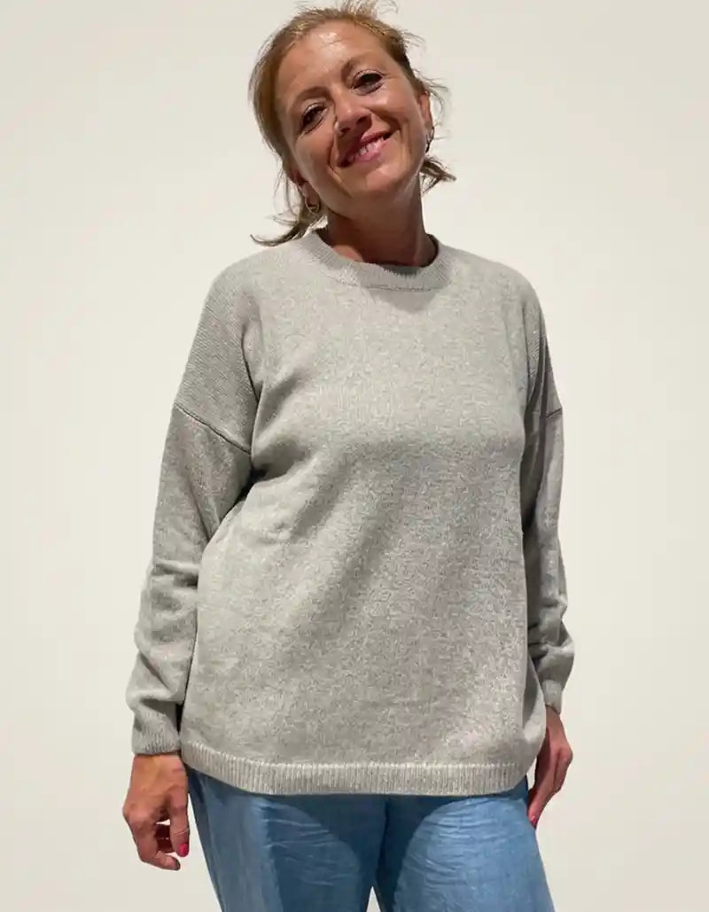 Maglione donna grigio perla in cashmere rigenerato