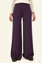 Pantaloni lunghi donna in viscosa di bamboo viola melanzana a gamba larga
