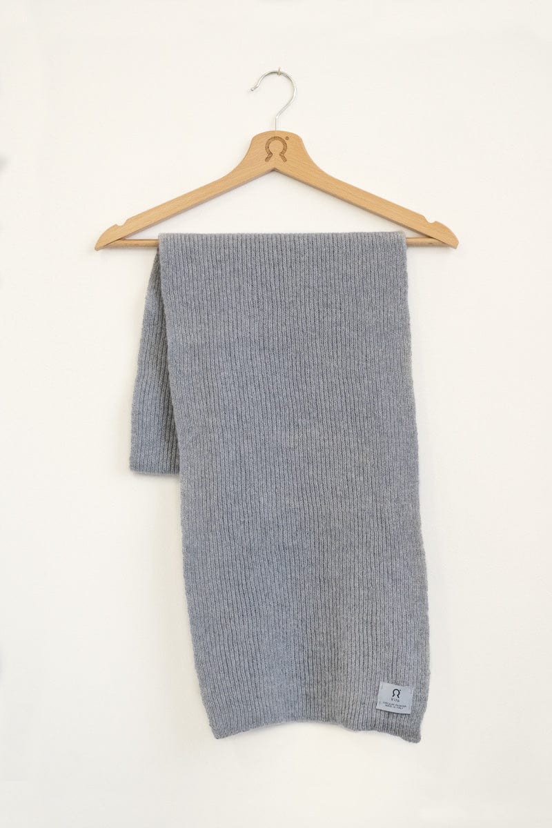 Sciarpa in cashmere rigenerato Rifò - Grigio